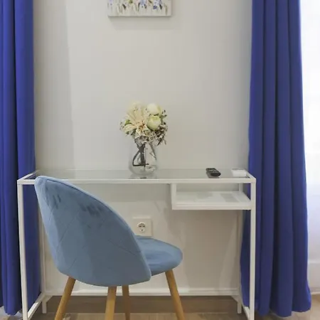 Dorinda Rooms 알리칸테