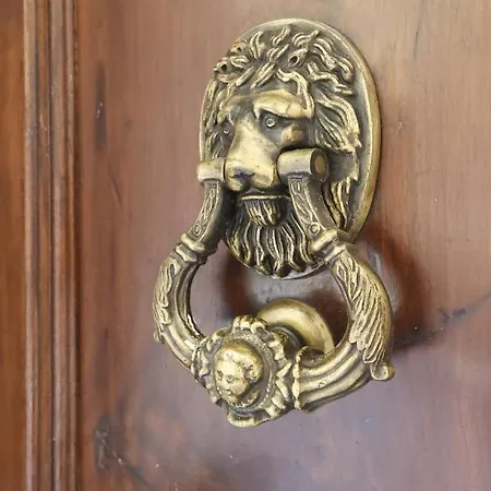 Dorinda Rooms 게스트하우스